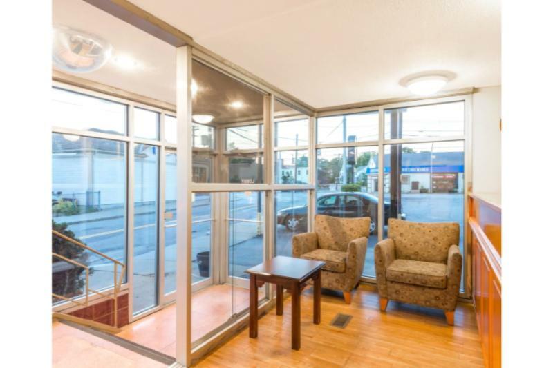 Super 8 By Wyndham Watertown/Cambridge/Boston Area Exterior foto