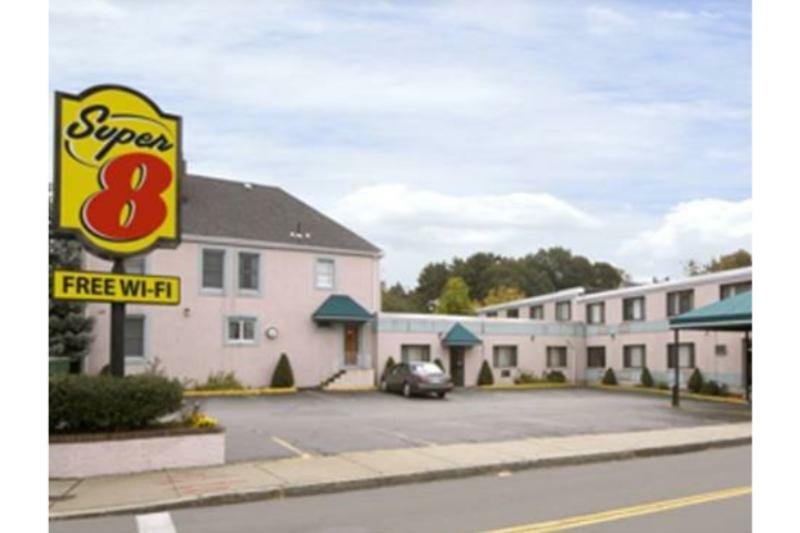 Super 8 By Wyndham Watertown/Cambridge/Boston Area Exterior foto